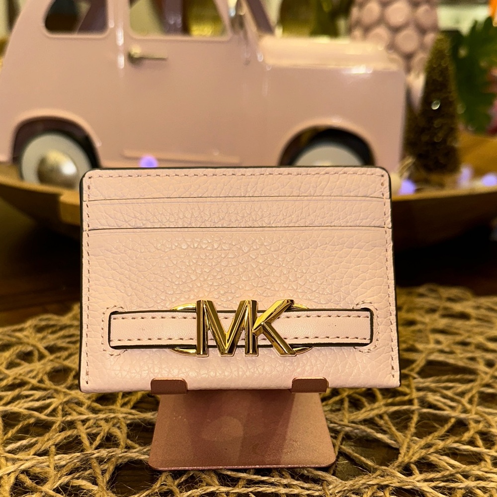 Michael Kors Blush Card Holder with Gold Logo
